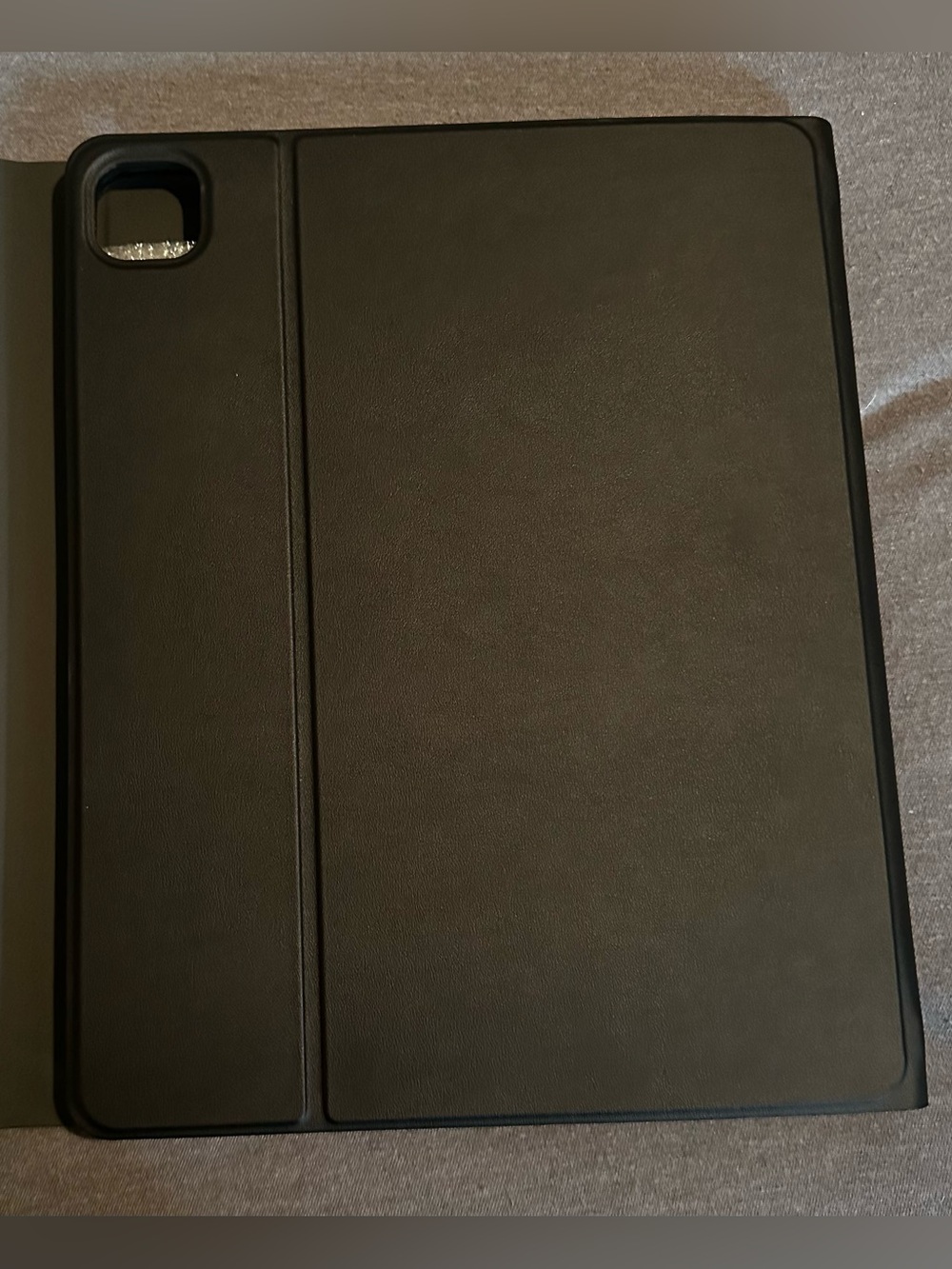 Sleek Black Tablet Folio Case with keyboard. iPad 12.9
